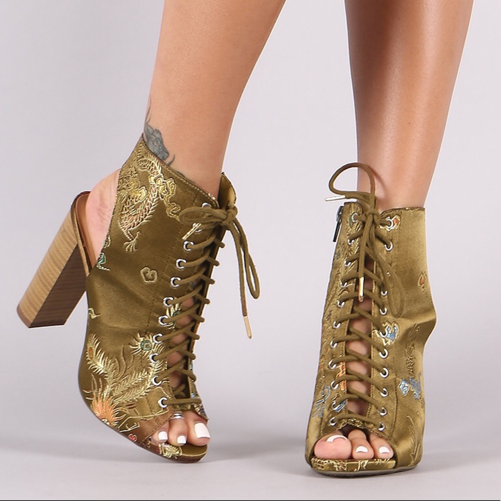 Embroidered Lace-Up Peep Toe Chunky Booties